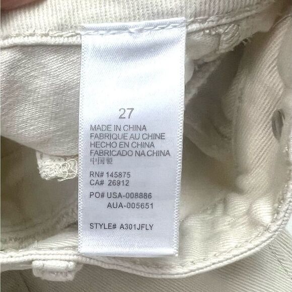 Amuse Society High Waisted Cropped Wide Leg Denim Pants - Picture 11 of 13